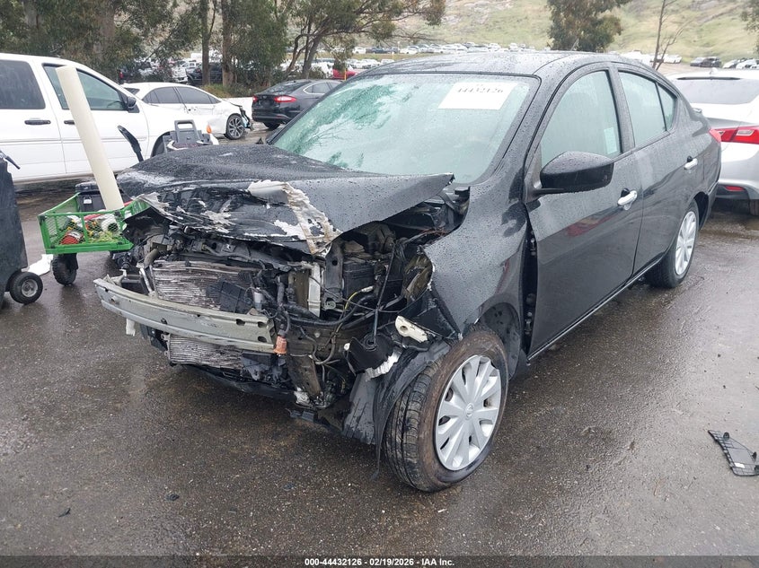 2018 Nissan Versa 1.6 Sv