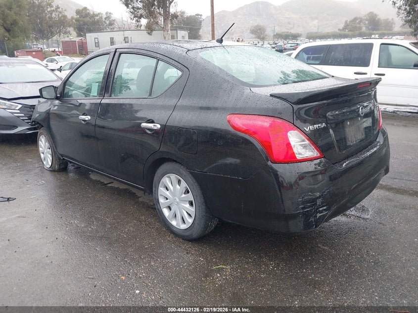 2018 Nissan Versa 1.6 Sv