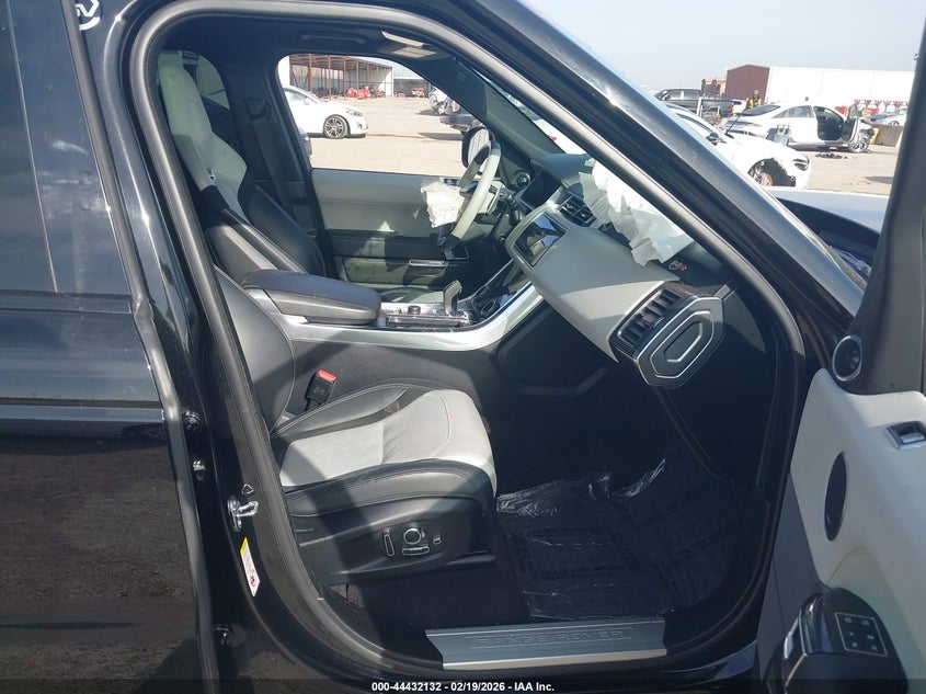 2022 Land Rover Range Rover Sport Svr/Svr Carbon Edition