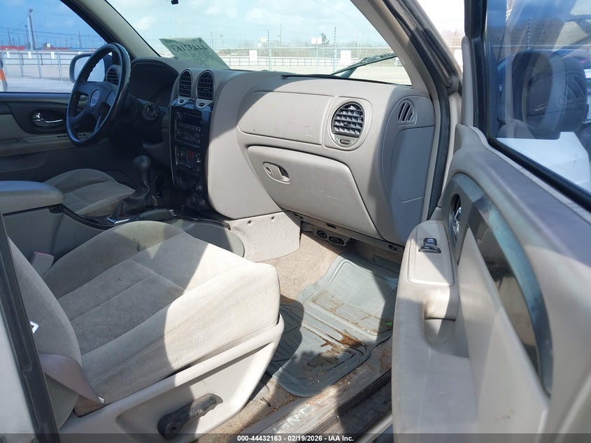 2005 GMC Envoy Sle