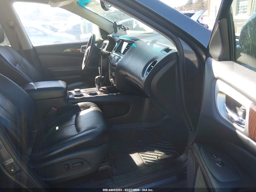 2013 Nissan Pathfinder Sl