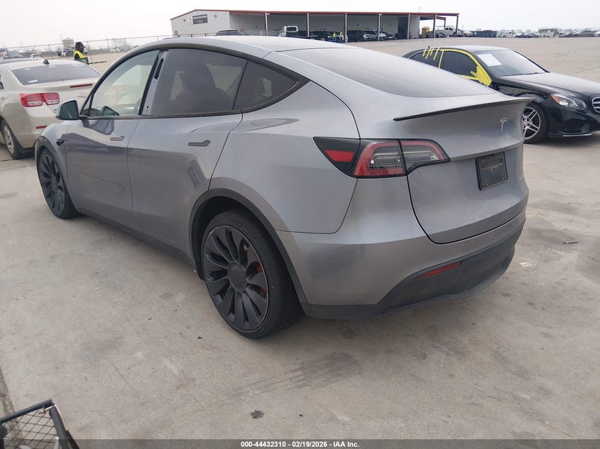 2025 Tesla Model Y Performance Dual Motor All-Wheel Drive