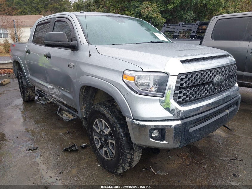 2018 Toyota Tundra Sr5 5.7L V8