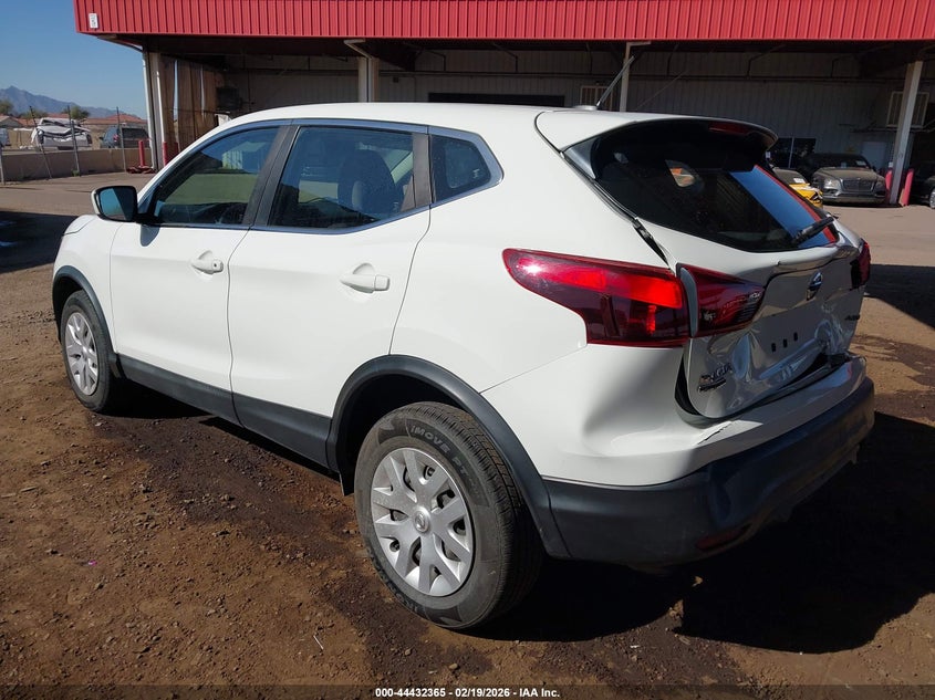 2018 Nissan Rogue Sport S