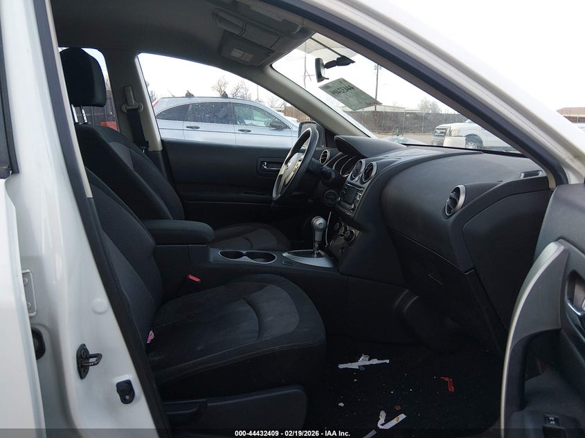 2013 Nissan Rogue Sv