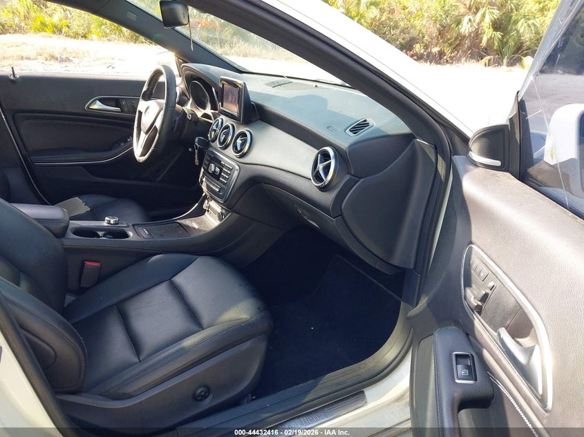 2014 Mercedes-Benz Cla 250