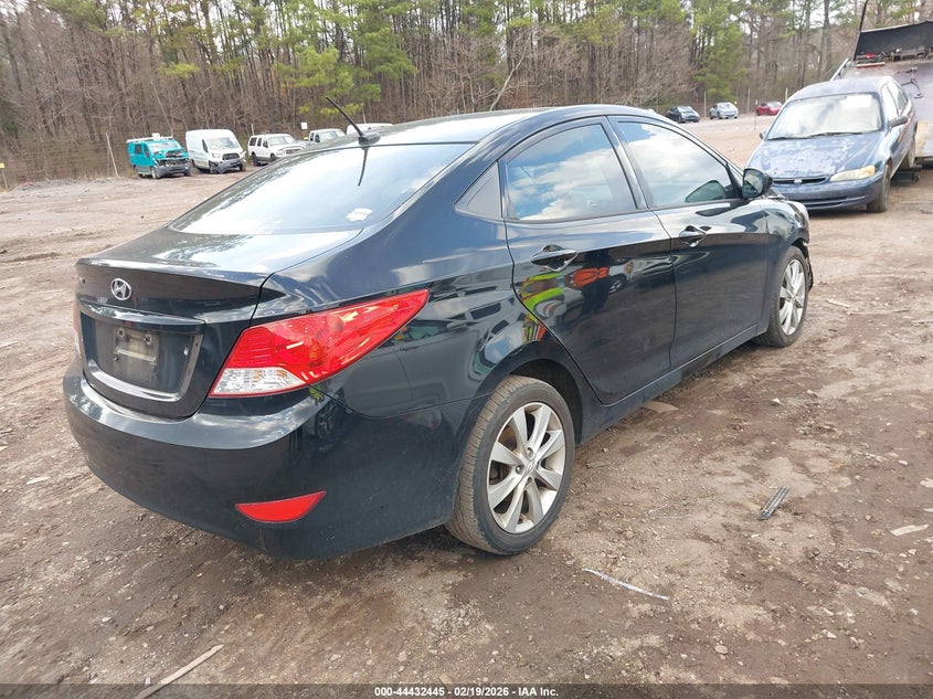 2013 Hyundai Accent Gls