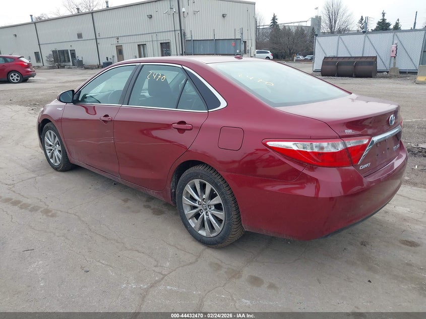 2015 Toyota Camry Hybrid Xle