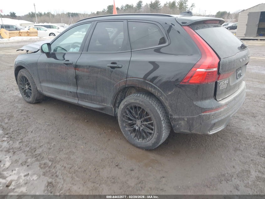 2024 Volvo Xc60 B5 Plus Dark Theme