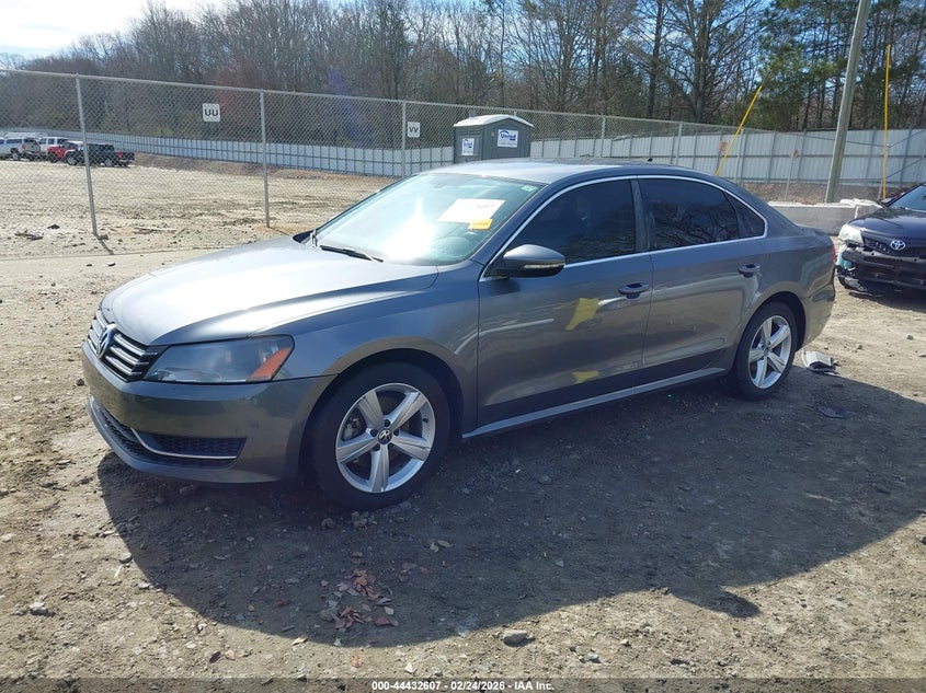 2012 Volkswagen Passat 2.5L Se