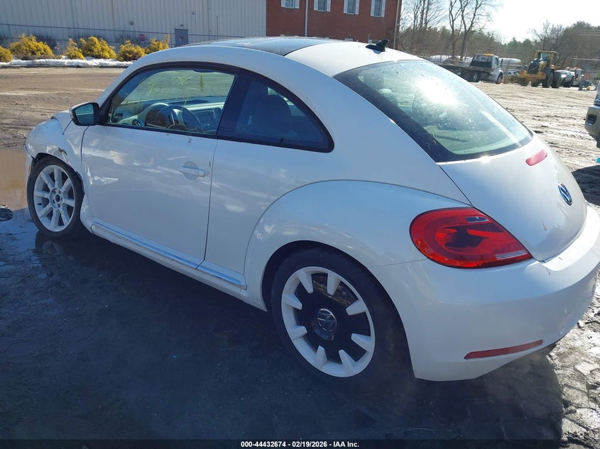 2012 Volkswagen Beetle 2.5L