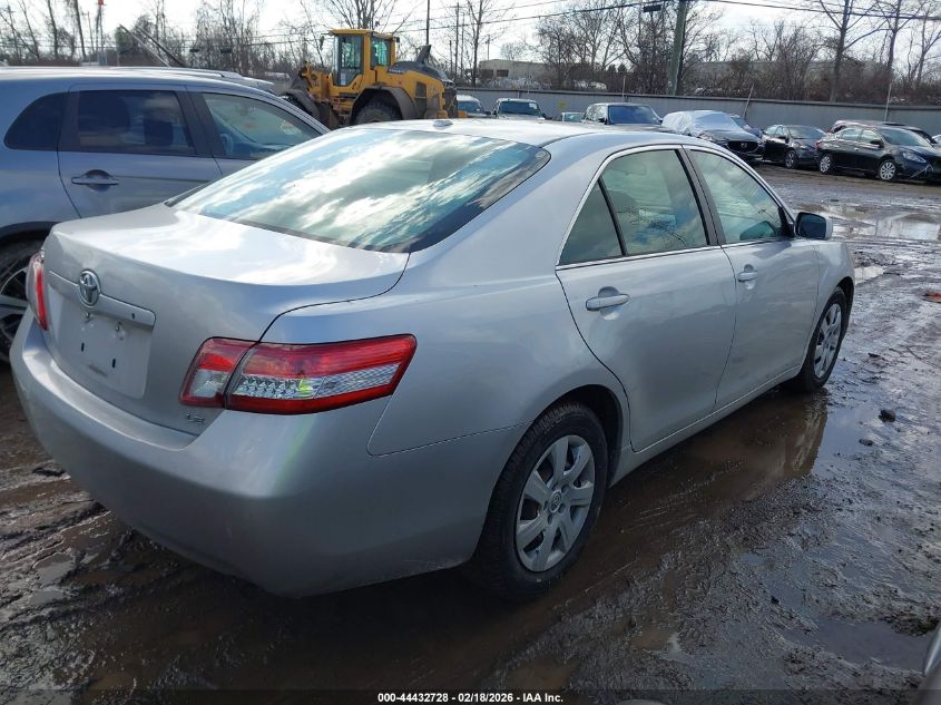 2011 Toyota Camry Le