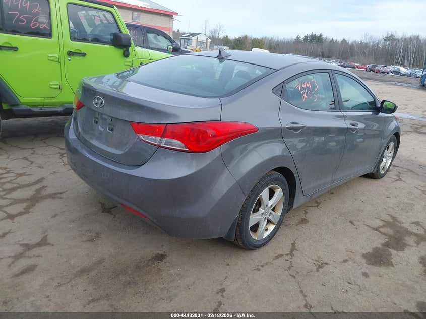 2013 Hyundai Elantra Gls/Limited