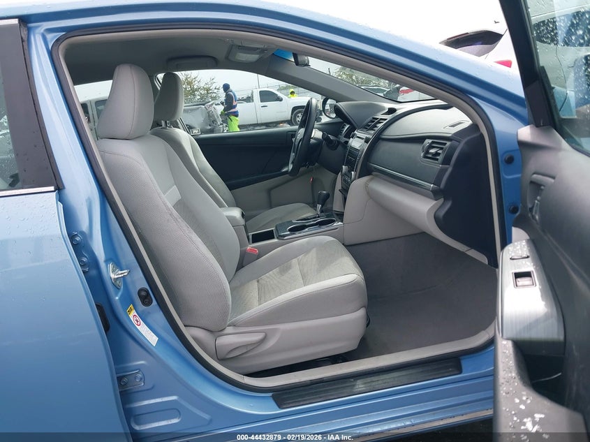 2012 Toyota Camry Hybrid Le