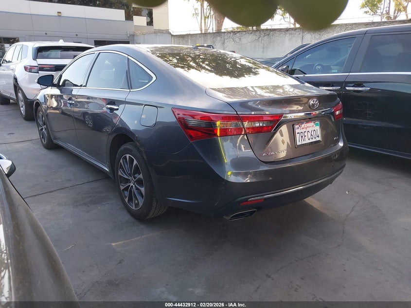 2016 Toyota Avalon Xle Plus
