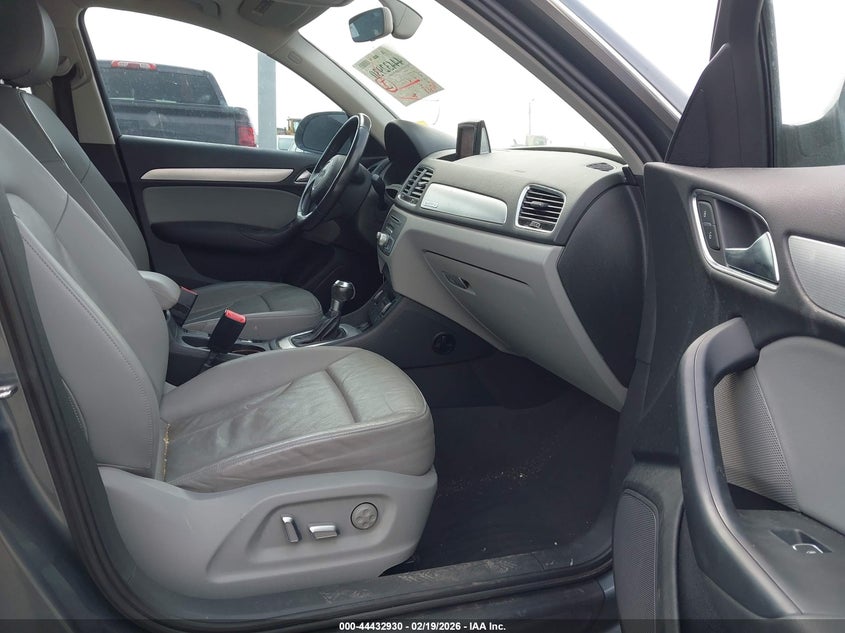 2016 Audi Q3 2.0T Premium Plus