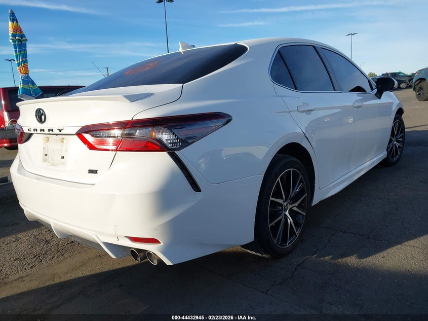 2022 Toyota Camry Se