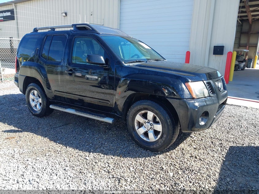 NISSAN XTERRA S
