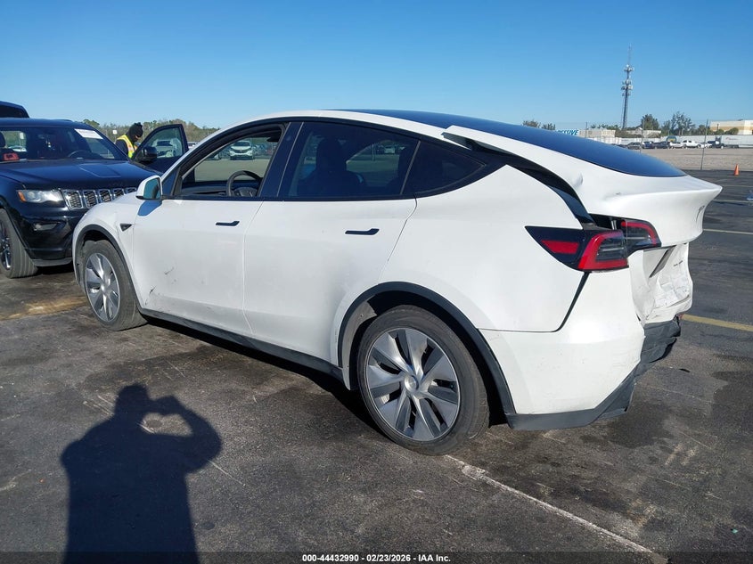 2023 Tesla Model Y Awd/Long Range Dual Motor All-Wheel Drive