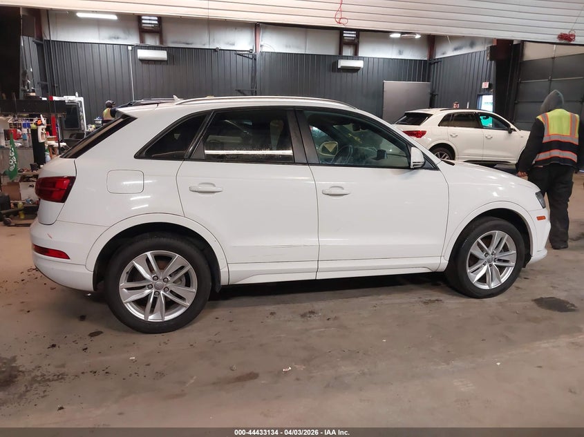 2017 Audi Q3 2.0T Premium VIN: WA1ECCFS6HR006362 Lot: 44433134