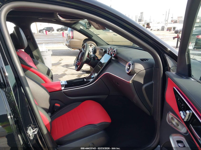 2025 Mercedes-Benz Glc 300 Suv