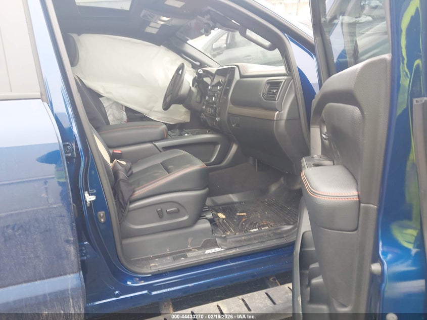 2024 Nissan Titan Pro-4X 4X4