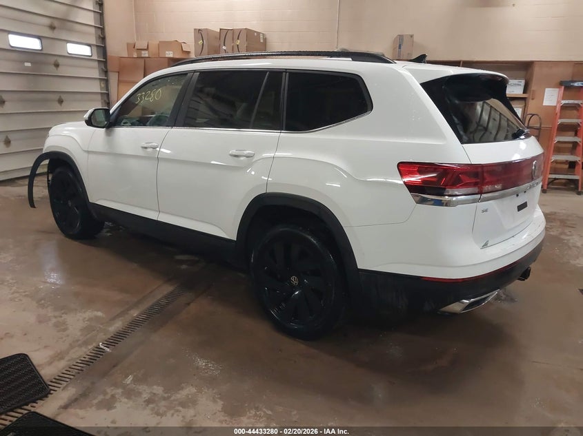 2025 Volkswagen Atlas 2.0T Se W/Technology