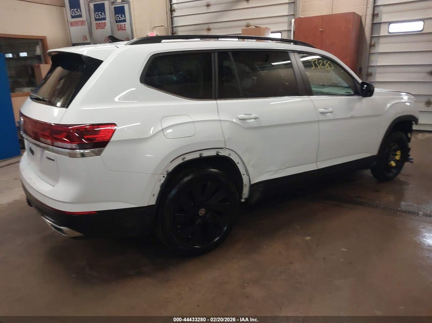 2025 Volkswagen Atlas 2.0T Se W/Technology