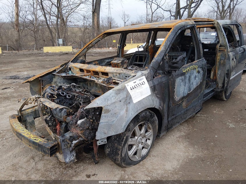 2010 Chrysler Town & Country Touring