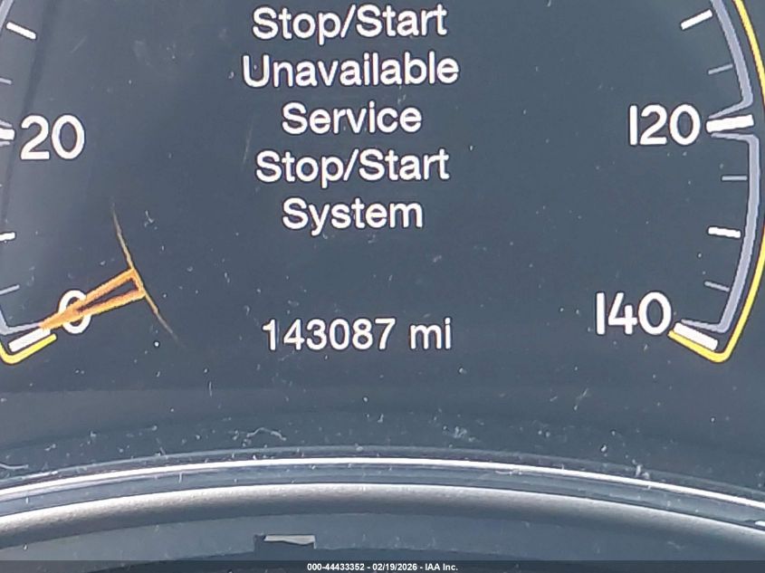 2018 Jeep Grand Cherokee Limited 4X2 VIN: 1C4RJEBG9JC221723 Lot: 44433352