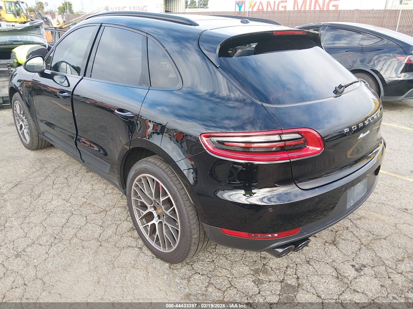 2018 Porsche Macan Sport Edition