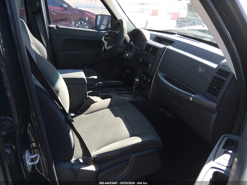 2009 Jeep Liberty Sport