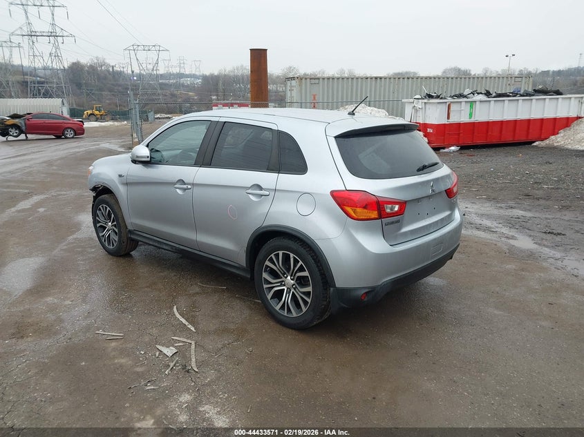 2016 Mitsubishi Outlander Sport 2.0 Es