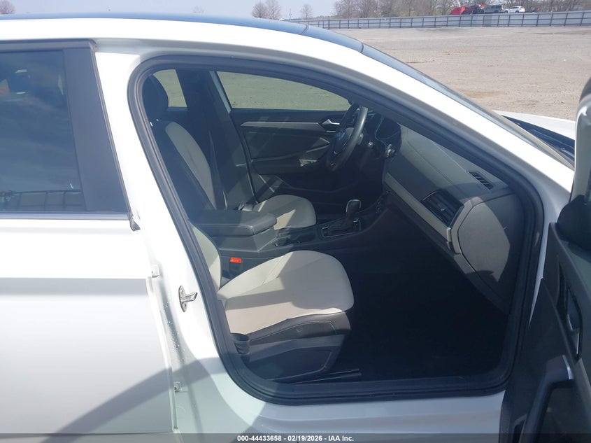 2021 Volkswagen Jetta 1.4T R-Line/1.4T S/1.4T Se