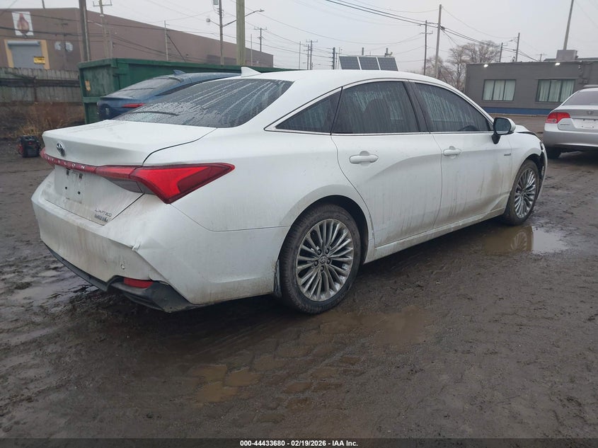 2021 Toyota Avalon Limited Hybrid