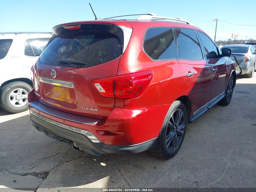 2017 Nissan Pathfinder Platinum
