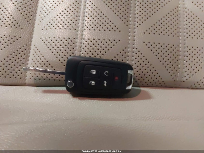 2018 Buick Cascada Premium VIN: W04WH3N55JG042160 Lot: 44433728