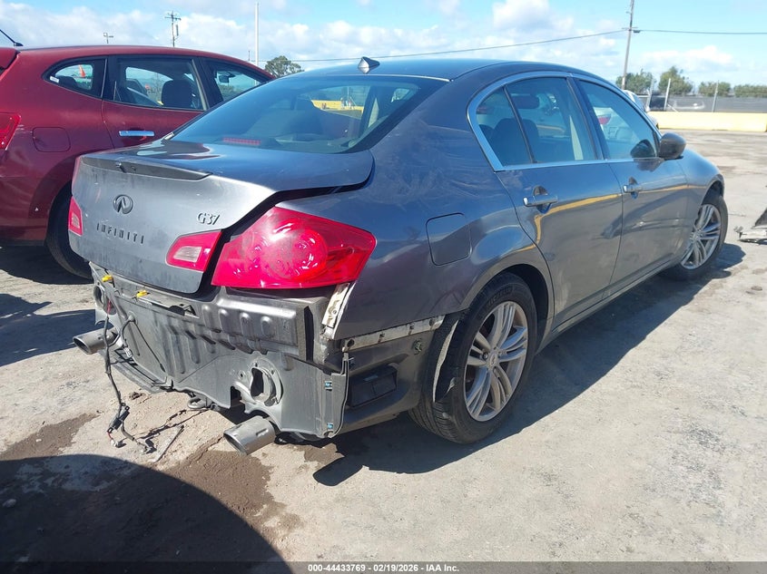 2012 Infiniti G37 Journey