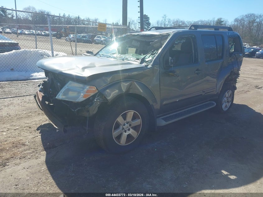 2008 Nissan Pathfinder Se