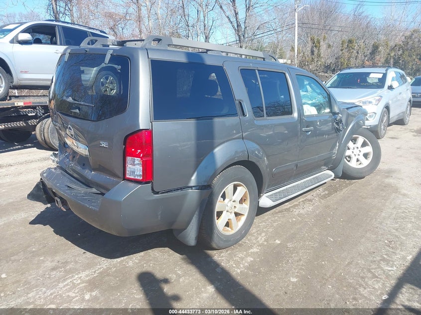 2008 Nissan Pathfinder Se