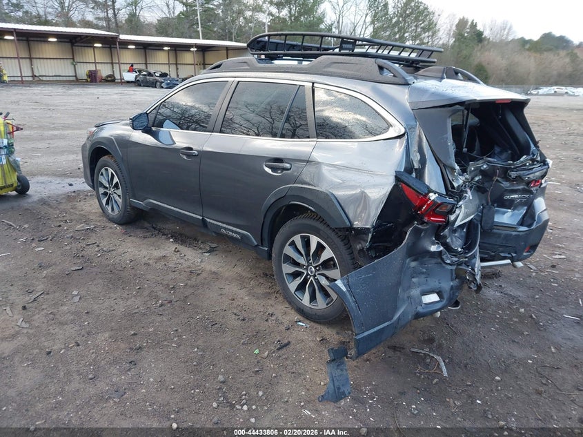 2023 Subaru Outback Limited Xt