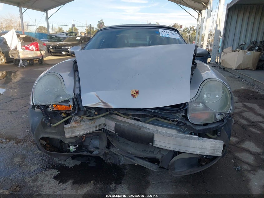 2000 Porsche 911 Carrera/Carrera 4 VIN: WP0CA299XYS650932 Lot: 44433815