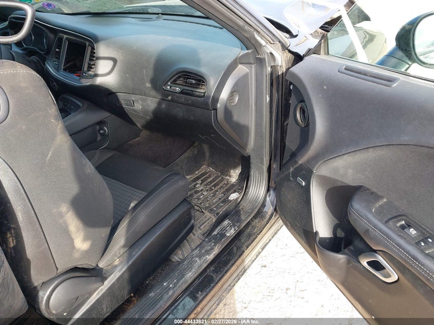 2017 Dodge Challenger Sxt