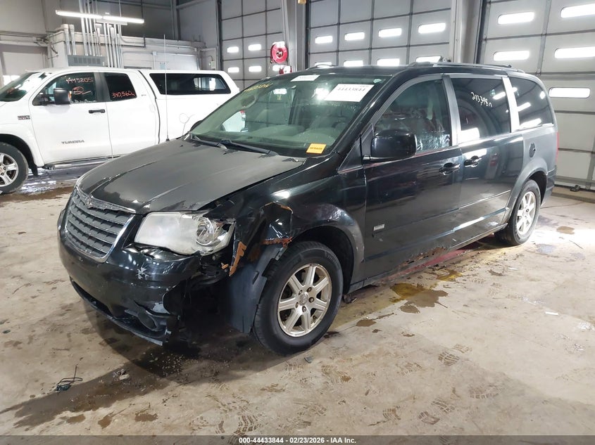 2008 Chrysler Town & Country Touring