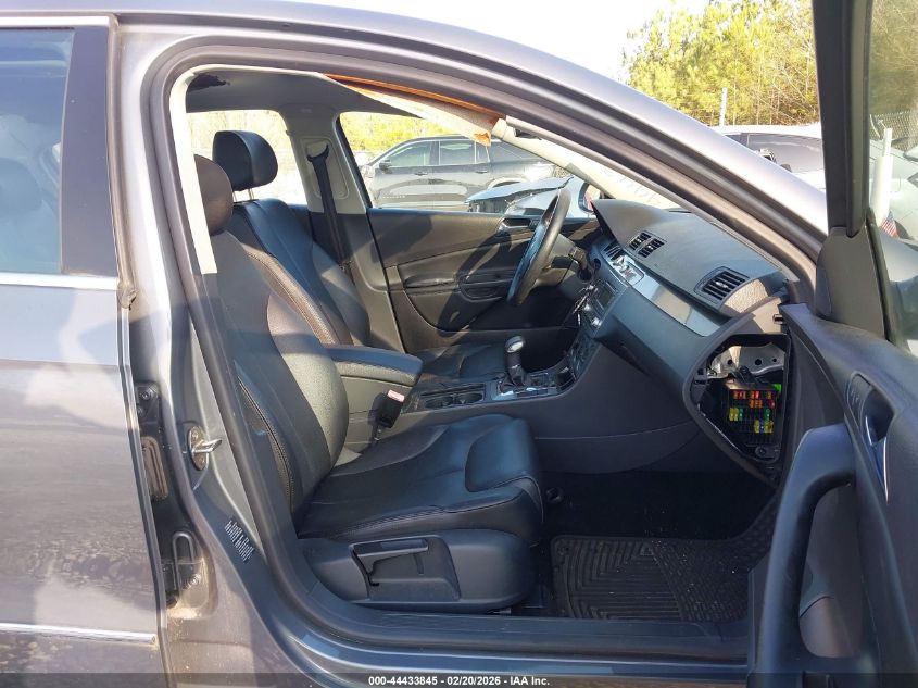 2006 Volkswagen Passat 2.0T/Value Edition