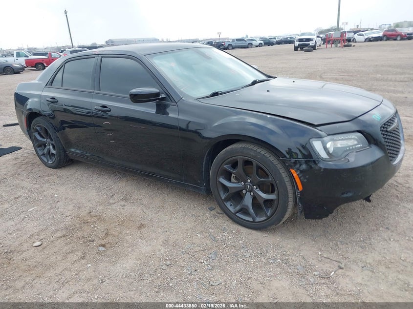 2023 Chrysler 300 Touring