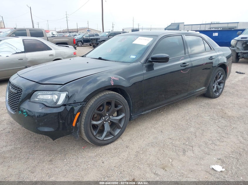 2023 Chrysler 300 Touring