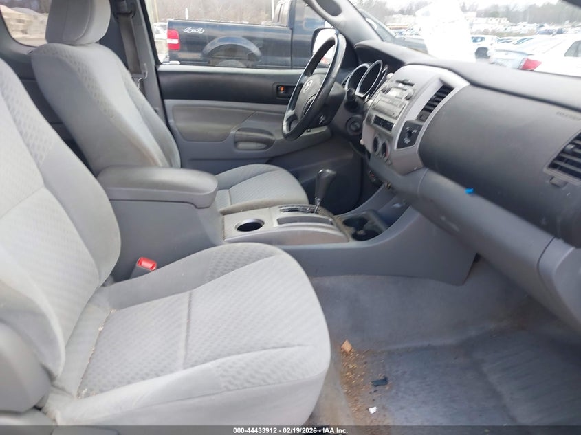 2010 Toyota Tacoma Base V6