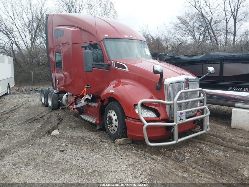 2022 KENWORTH T680