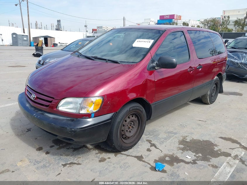2001 Toyota Sienna Ce